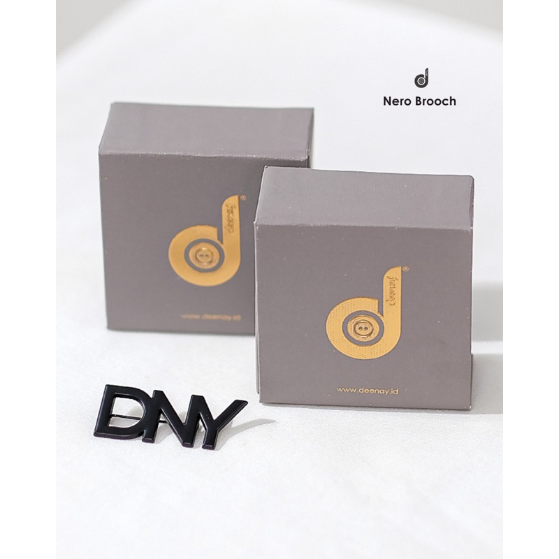 Bros Deenay - Nero Brooch