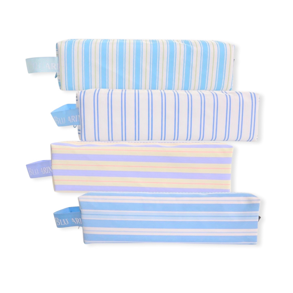 

Pinky Bee Tempat Pensil Kain Blue Marine 41356000