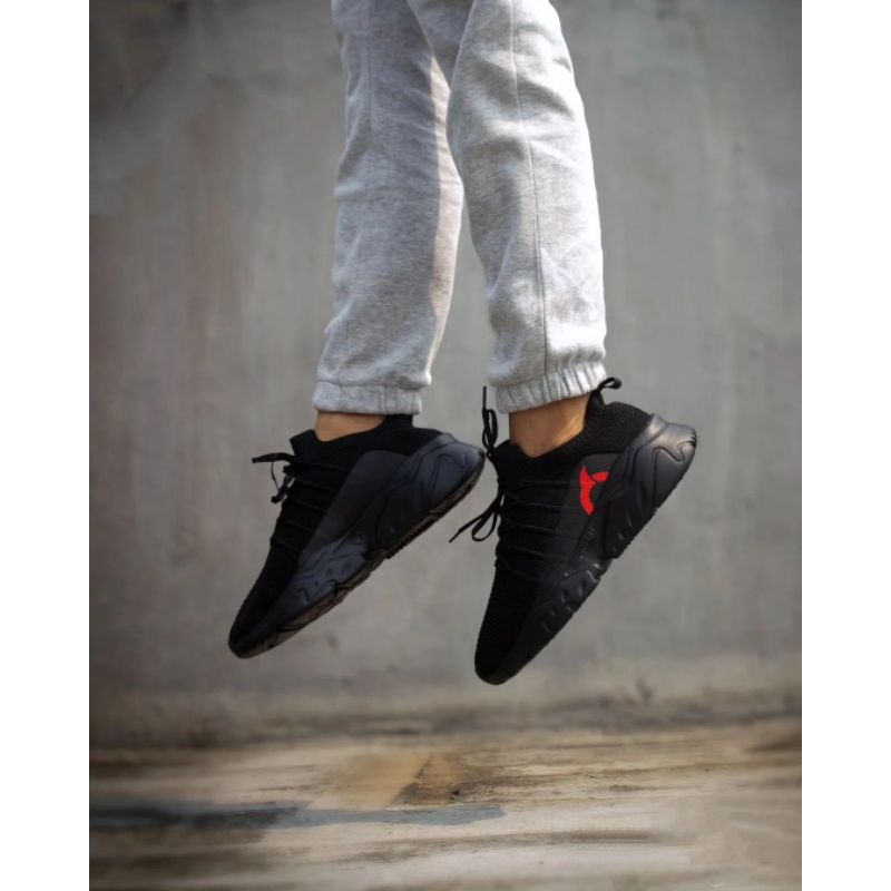 ORTUSEIGHT INVADERS RUNNING ORIGINAL