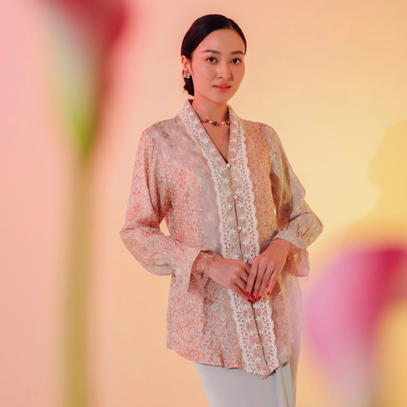 Ranjani - Kebaya Kutubaru Batik Viscose Modern Set Atasan Wanita by Kartinis Label