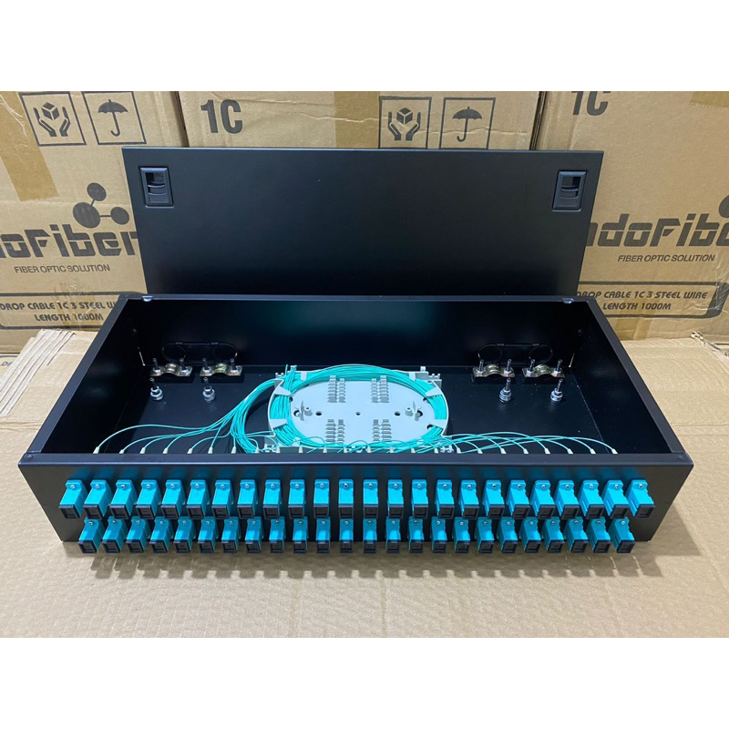 OTB 48 core SC Multimode OM3 / OTB 48 port SC multimode OM3 + pigtail