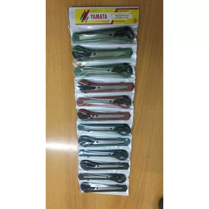 

Cutter Plastik Pisau Kater Ecer Murah