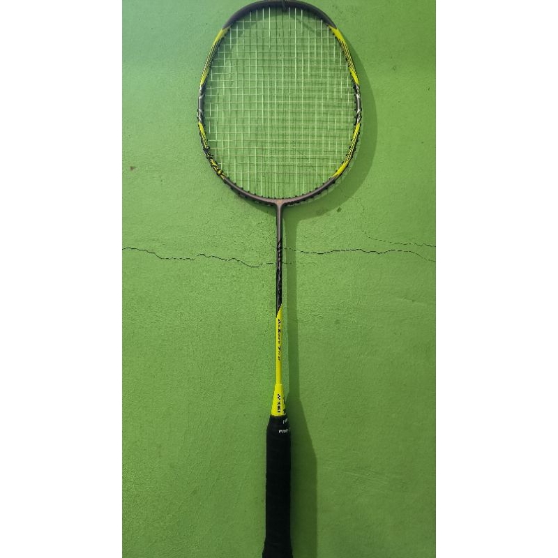YONEX ARCSABER 7 PLAY