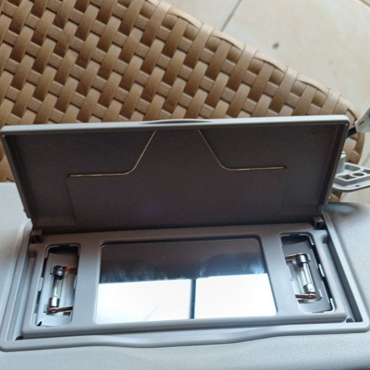 Tutup Kaca Sunvisor Sun Visor Rush Terios Original