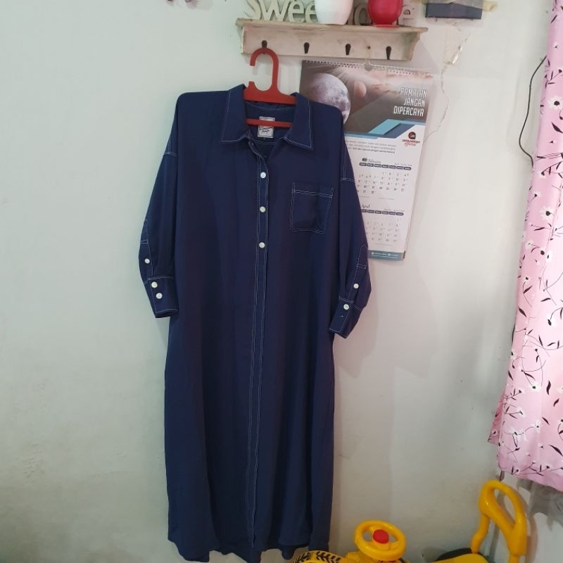 PRELOVED  KEMEJABAYA DARK DENIM BY ELMADINA