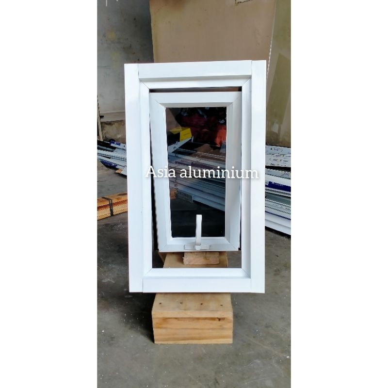 Jendela aluminium 120 x 40
