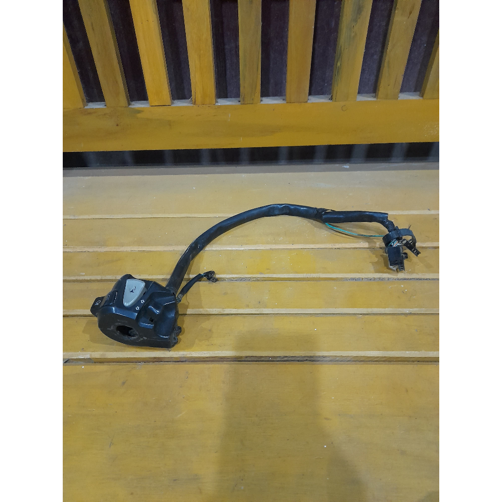 Holder Saklar Kiri Honda CRF 150 CC Original