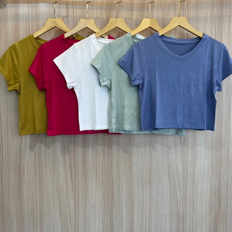 KAOS ATASAN POLOS V NECK KAOS WANITA CROP TOP TSHIRT POLOS WANITA GROSIR MURAH