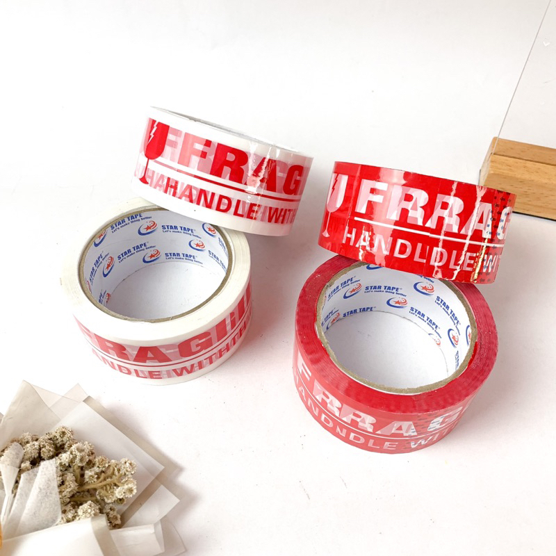 

Lakban Fragile Merah 48 mm x 90 Yard JANGAN DIBANTING PLAKBAN ISOLASI SELOTIP PREMIUM MURAH merk STAR TAPE