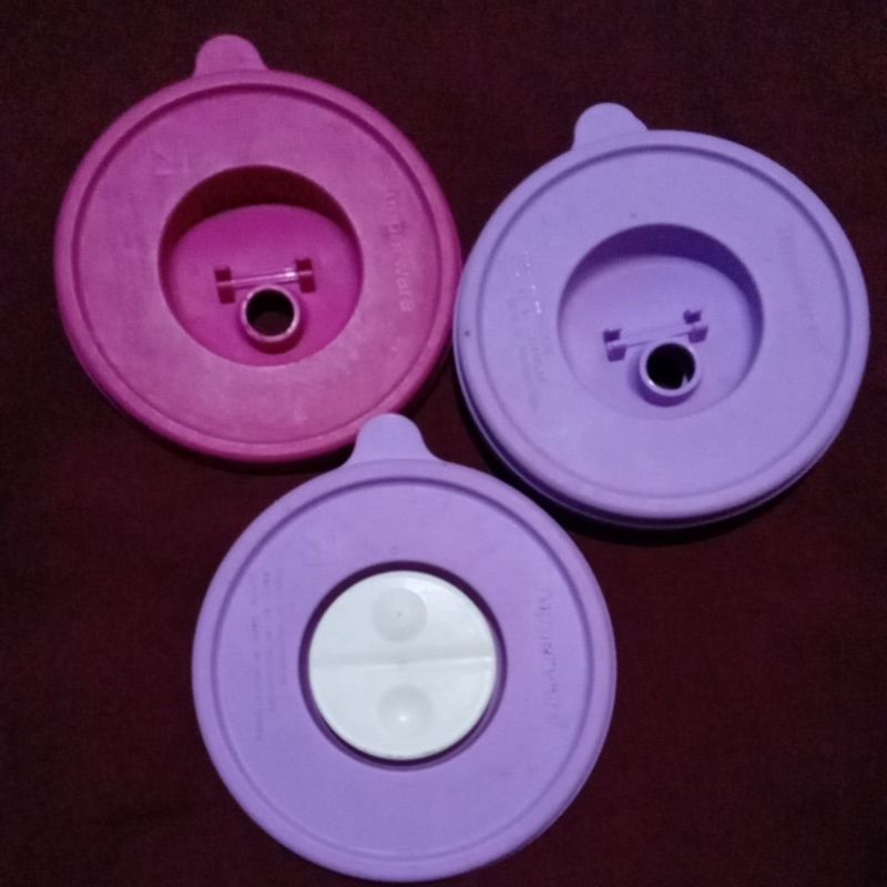 Tutup kristal bowl tupperware.