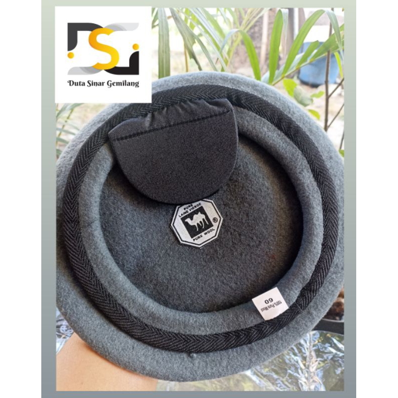 Topi Baret Zeni / Baret Camel Abu-abu