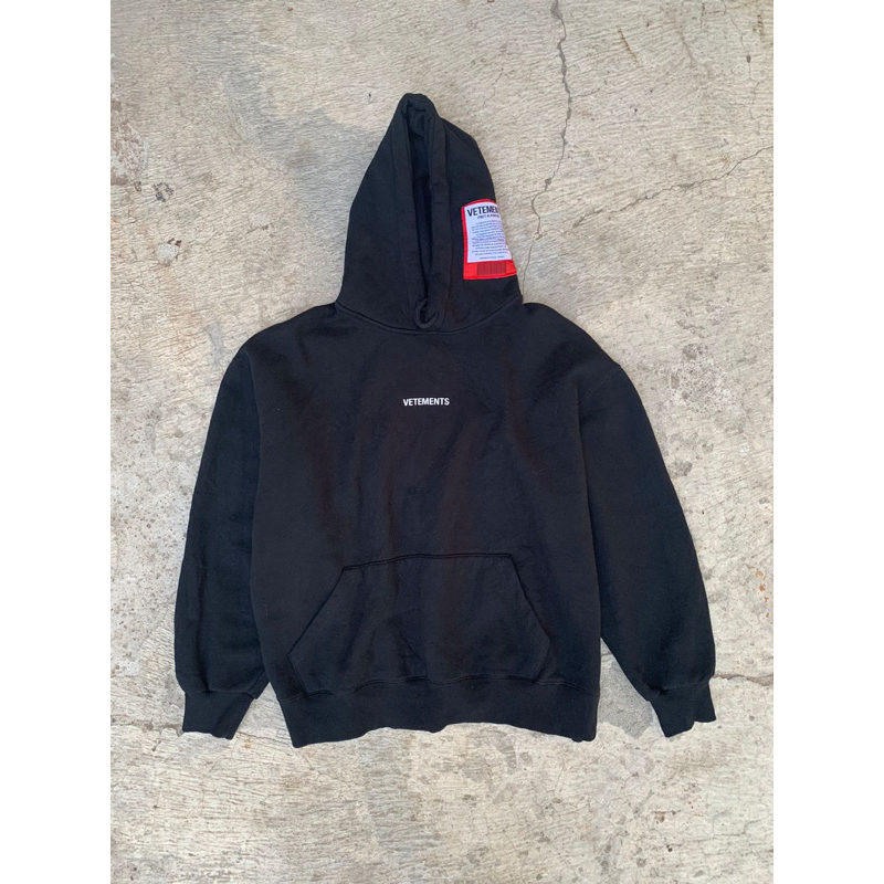 VETEMENTS