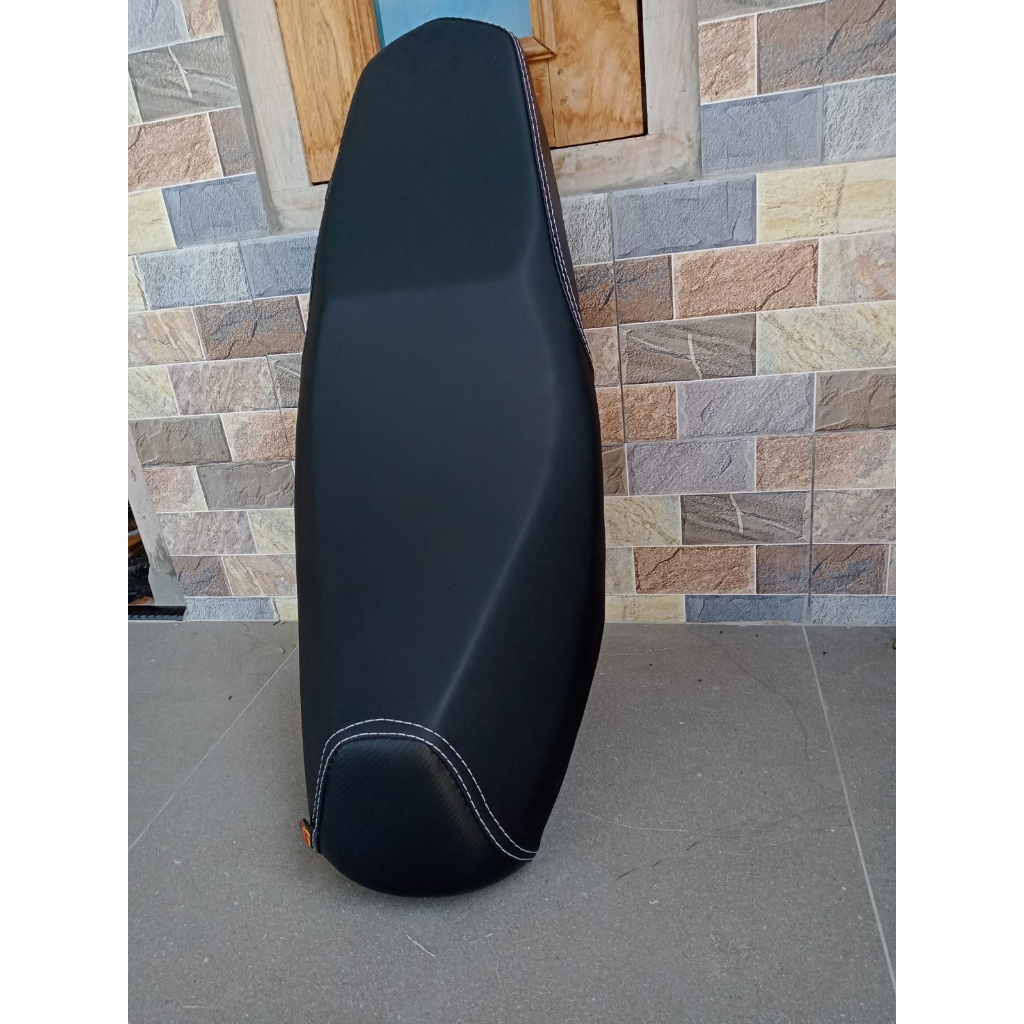 Jok beat esp double seat kulit mbtech camaro custom warna jahitan