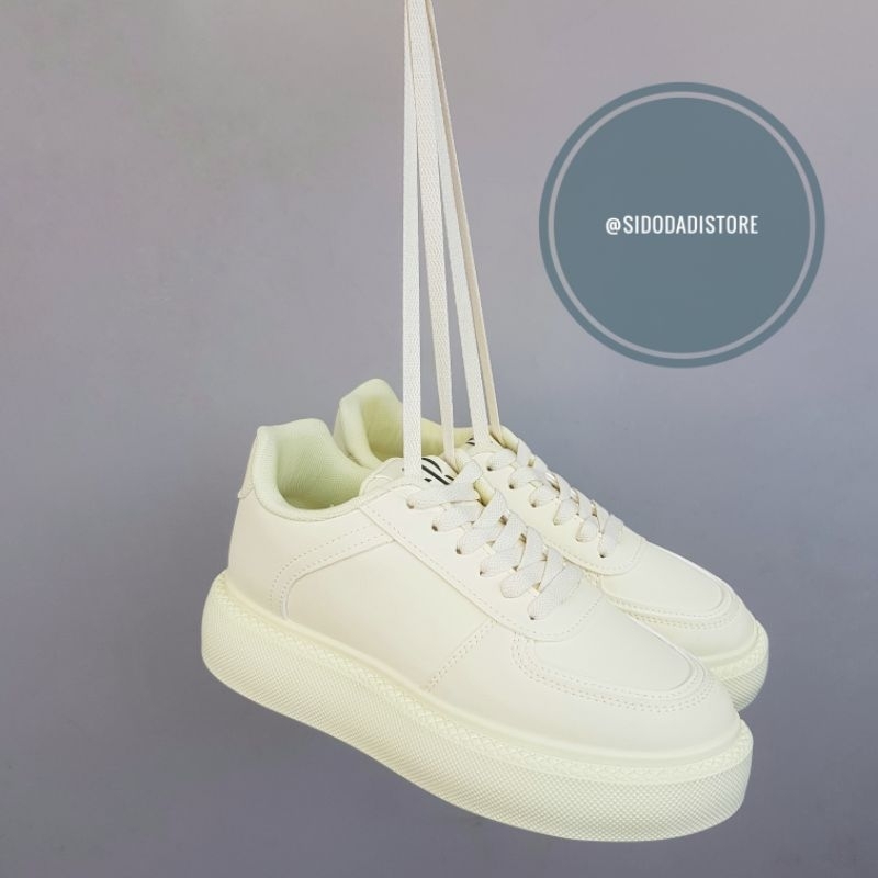 FRANSISCA RENALDY - Sepatu Sneakers Wanita L.Conny (Kuning)