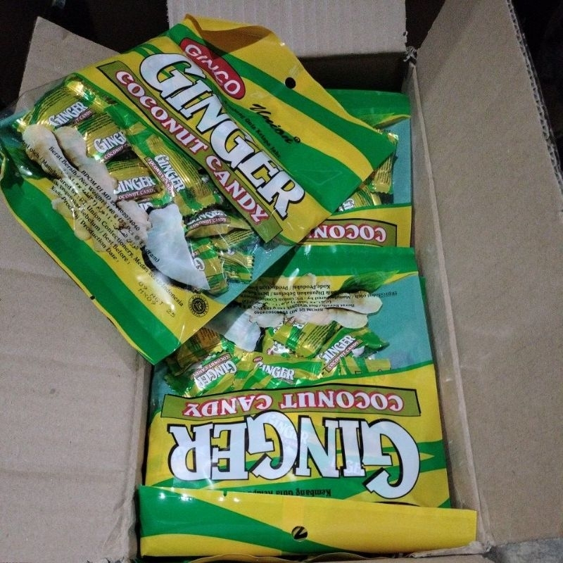 

PERMEN/GINGER coconut candy harga 1 bungkus isi 32pics