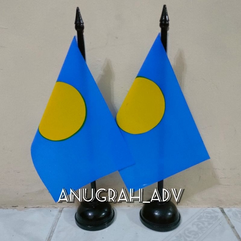 

tiang kayu bendera meja PALAU