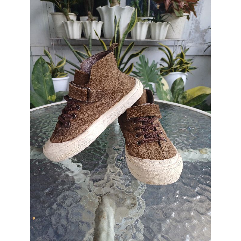 Preloved Second Bekas Sepatu Boots Anak Kulit