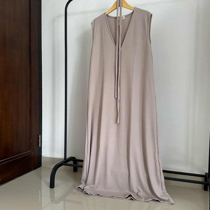inner sleeveless