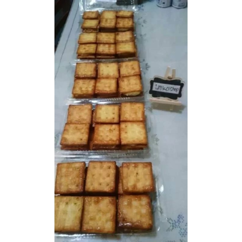 

kue gabin tape/1pak isi 6pc