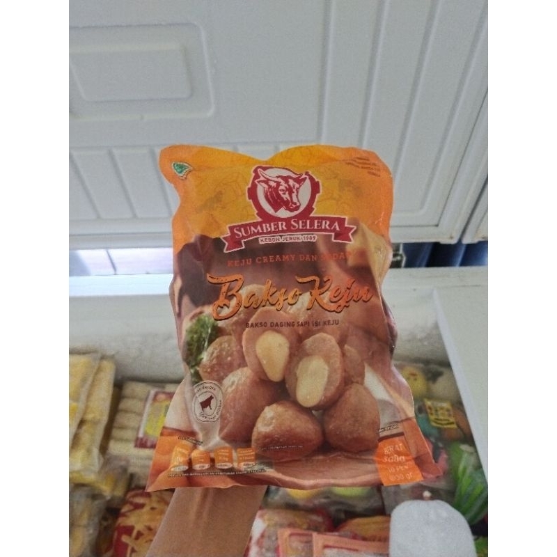 

SUMBER SELERA BAKSO ISI KEJU