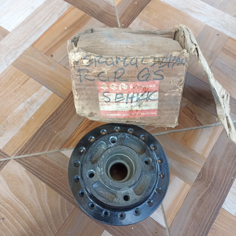 hub front wheel tromol cakram roda depan Suzuki Rgr 150 rgr txr gp satria hiu lumba Original