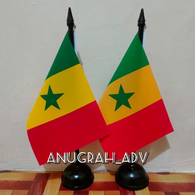 

tiang kayu bendera meja SENEGAL