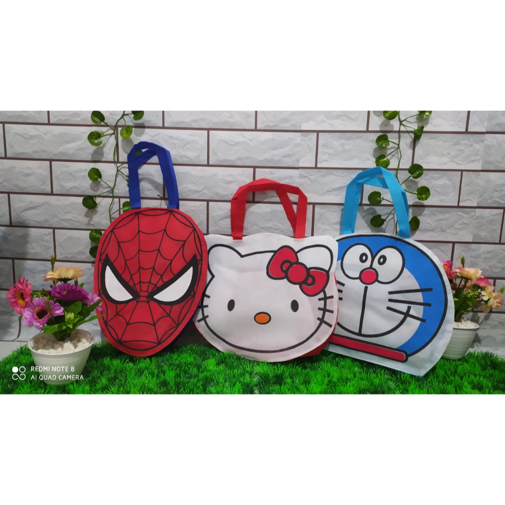 TAS SOUVENIR ULANG TAHUN ANAK / TAS KARAKTER