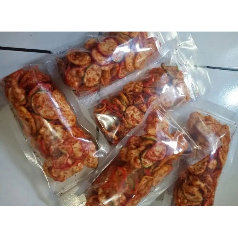 

kerupuk seblak meledak.