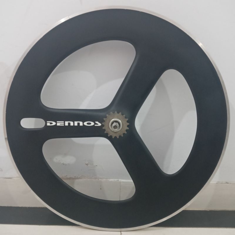 Dennos 3 spoke