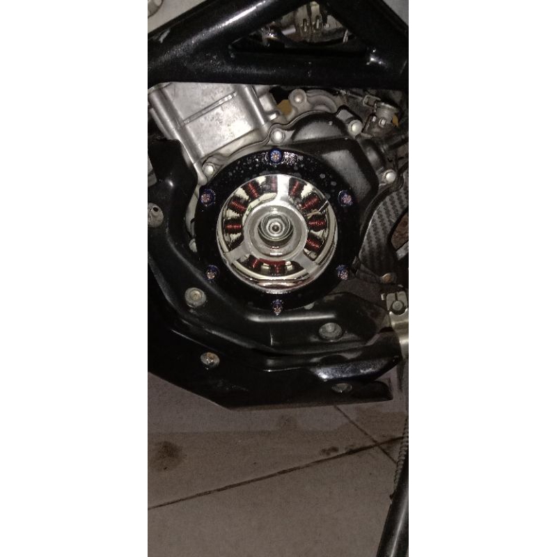 BAK MAGNET SPUL TRANSPARAN VIXION(NVL,NVA,R15,XABRE).