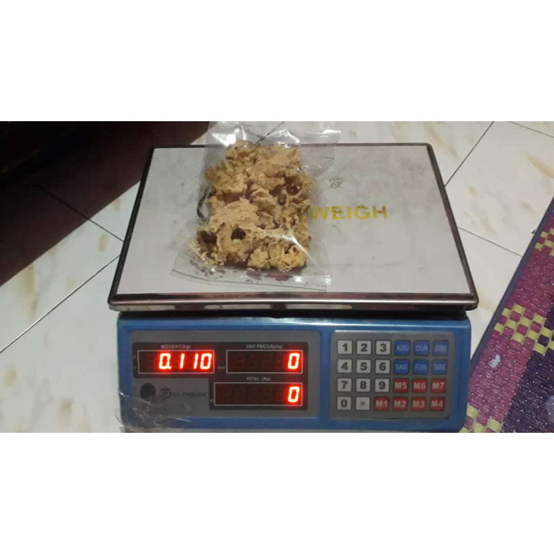 

Peyek