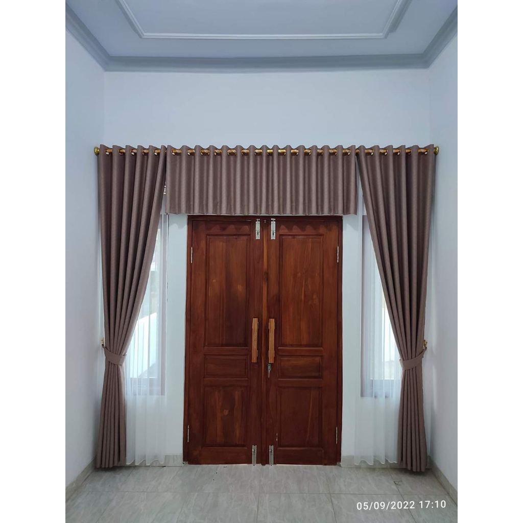 gorden pintu utama fullset dengan poni