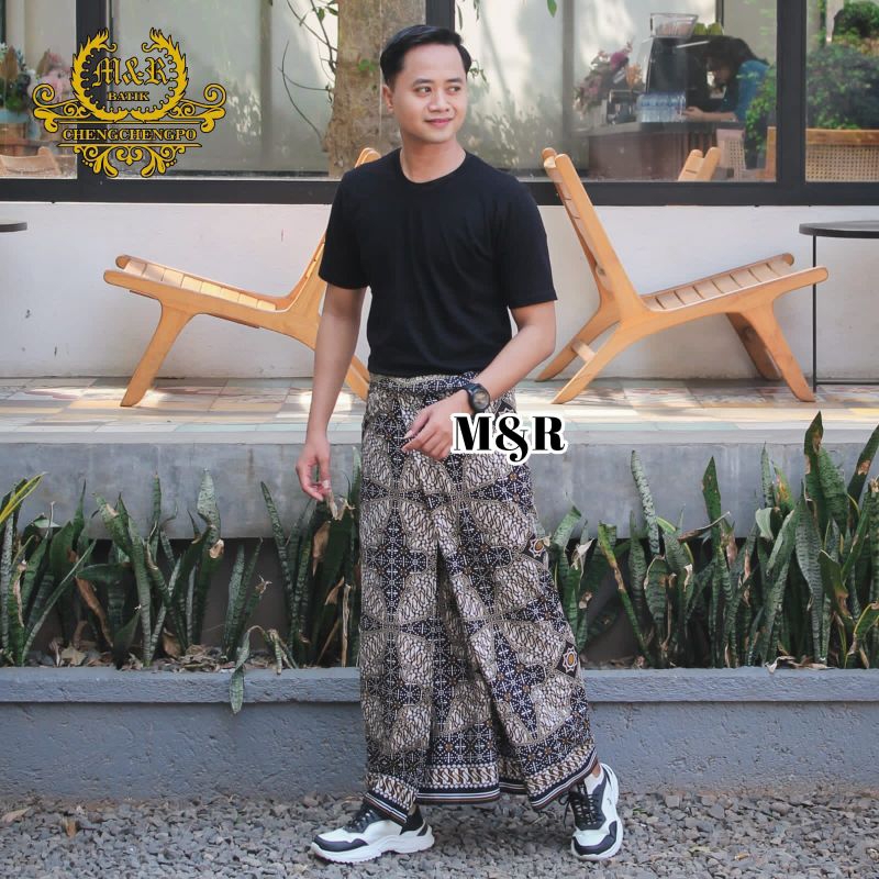 SARUNG BATIK PRIA MOTIF BHS INVINITY