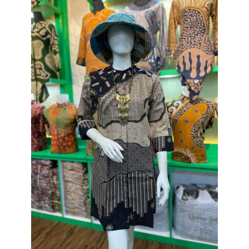 Batik Tunik QistinaBatik Bahan Katun Motif Crem Pekalongan