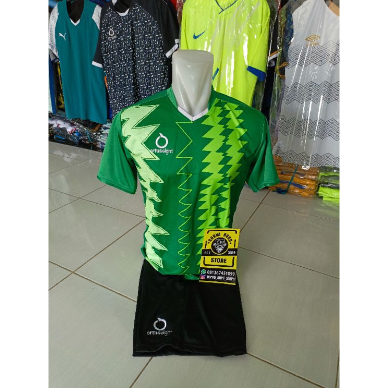 STELAN JERSEY BOLA DAN FUTSAL ORTUSEIGHT HIJAU ZIG ZAG