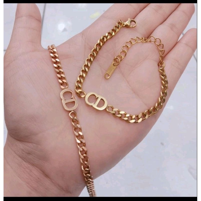 gelang CD viral
