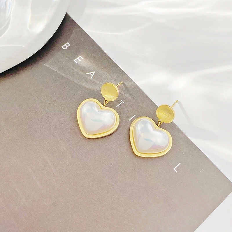 Sweet earring / anting tusuk love titanium / anting tusuk hati titanium