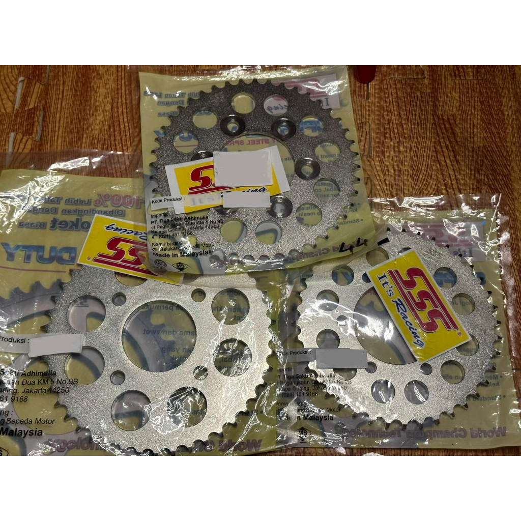 Gear Belakang saja 1Pcs 428 MERK SSS  UK 30 sd 50  U/Semua Motor HONDA ( CB150R/CBR150 (Baut 4 atau 