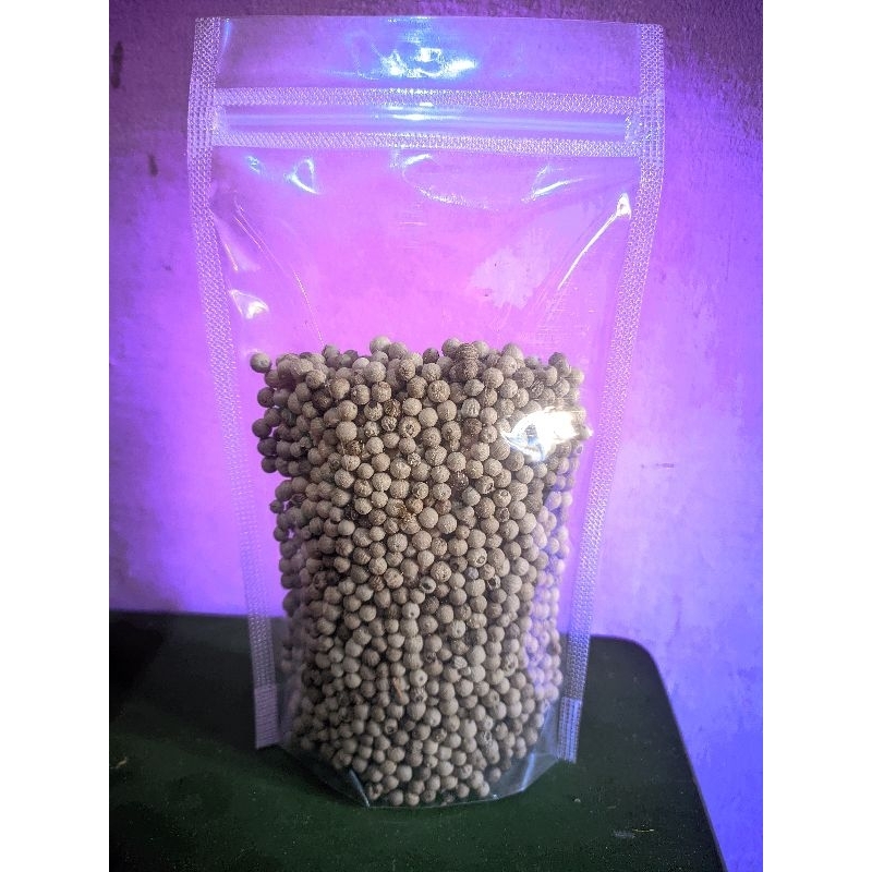 

Merica utuh 100 gram