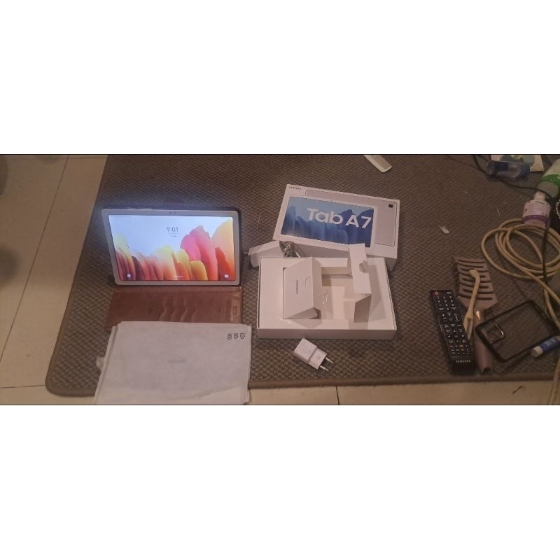 SAMSUNG GALAXY TAB A7 LTE bukan LITE