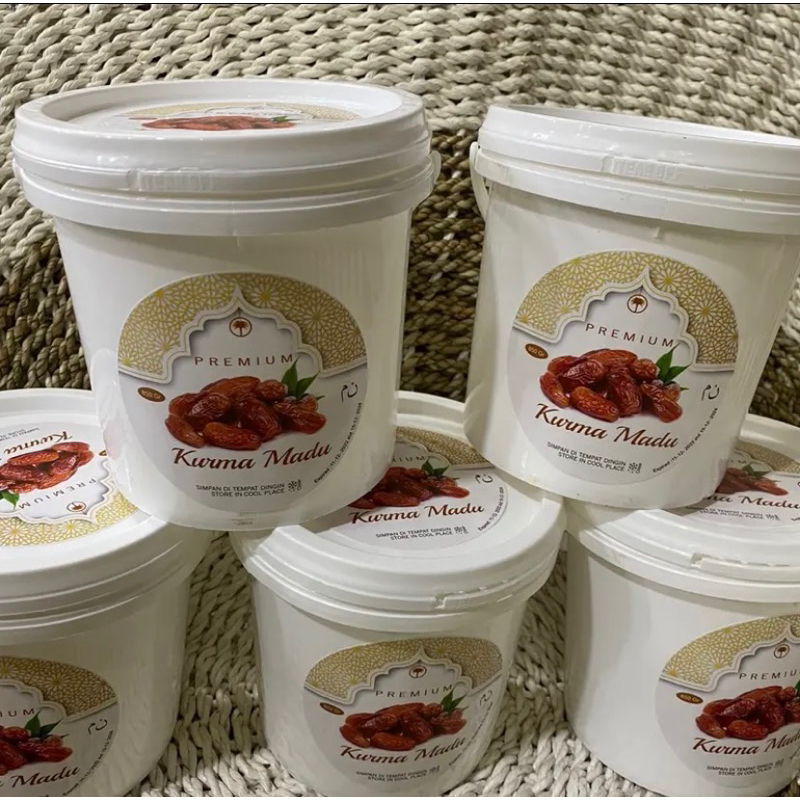 

kurma madu ember premium
