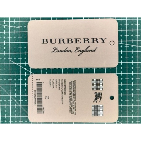 

BURBERRY FULL TAG SUPER PREMIUM CO 1X DIKIRIM 120PCS