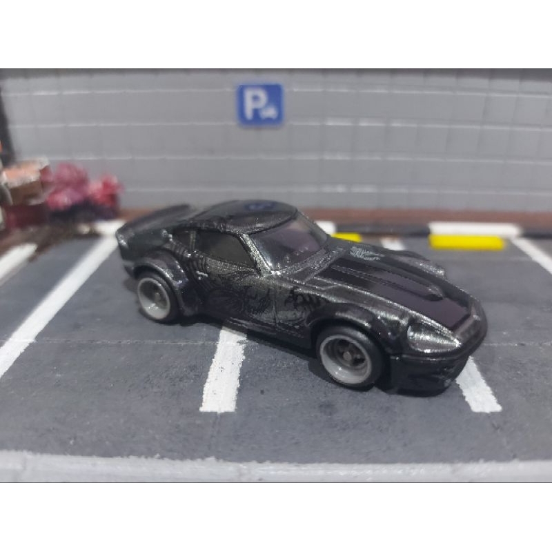 Hotwheels Premium Nissan Fairlady Z Fast Farious Loose