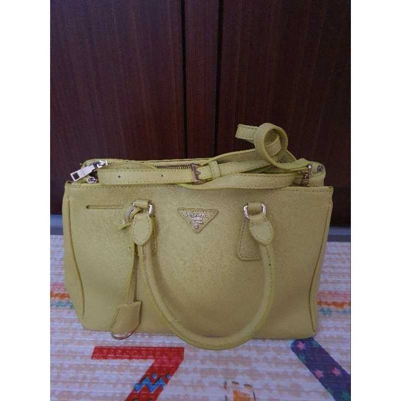 Tas prada handle bag shoulder bag