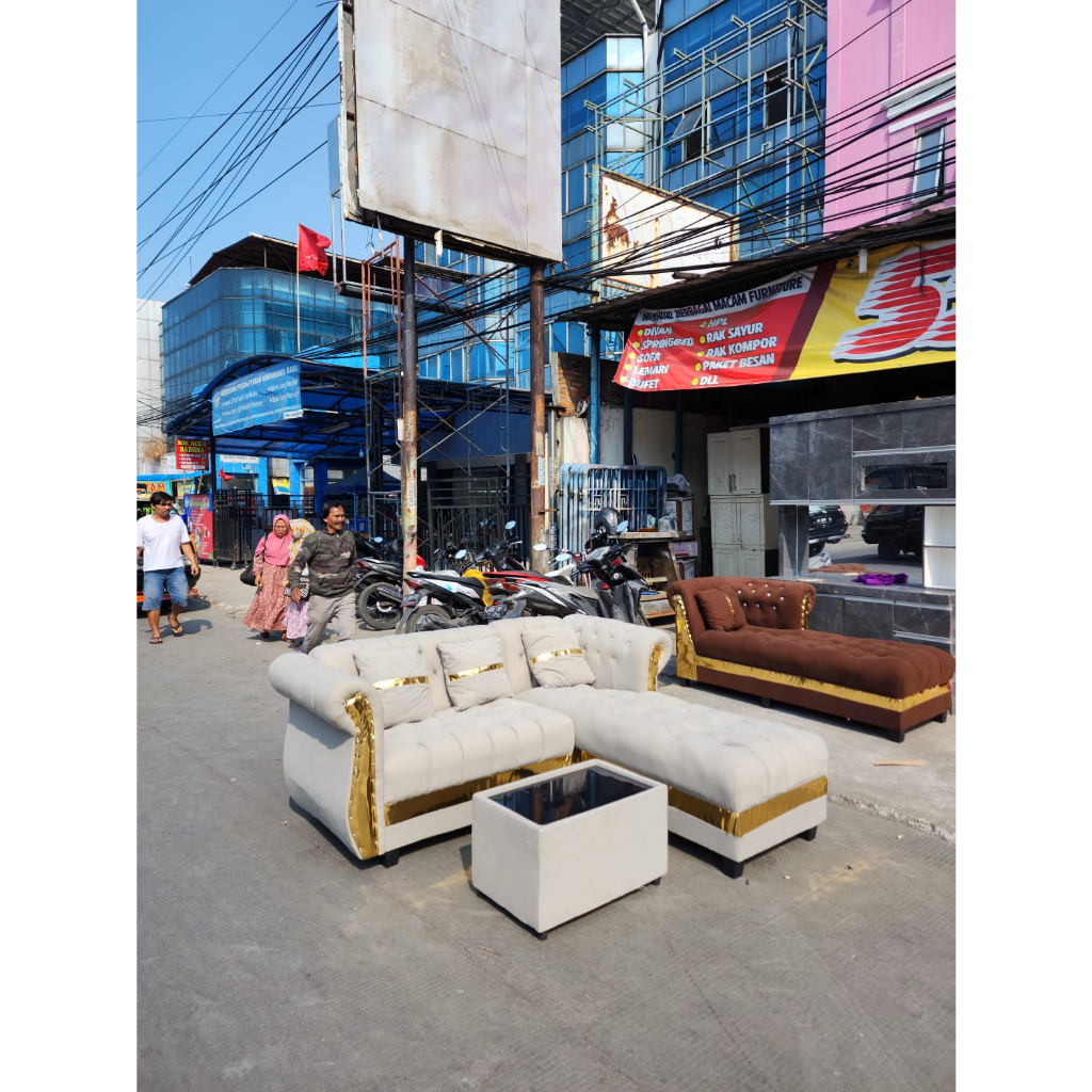 SOFA SELONJOR / SOFA SELONJOR LIST GOLD
