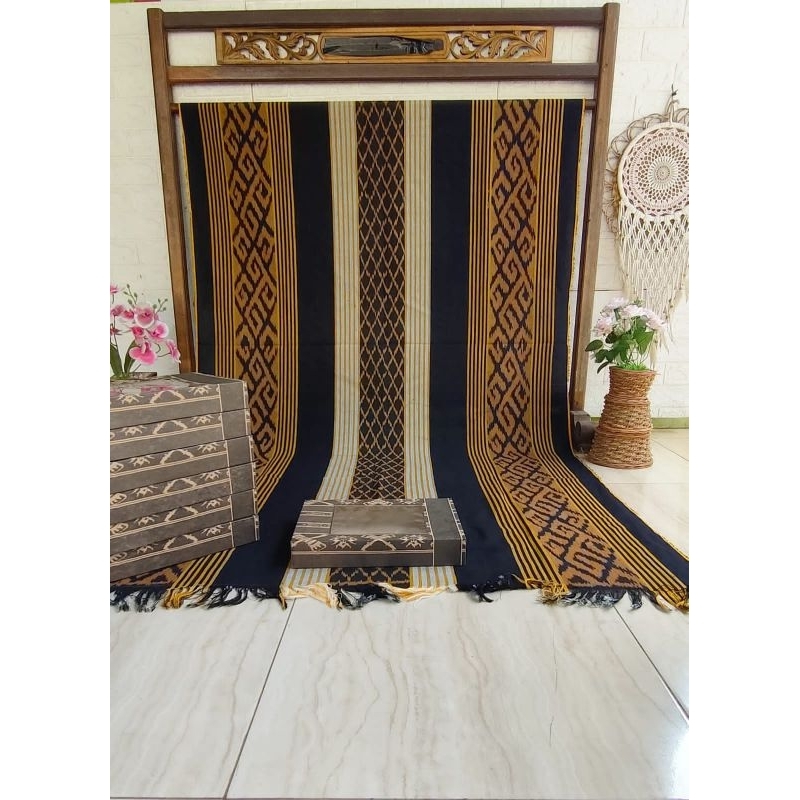 Kain Tenun Blanket Etnik Hitam Gold Halus