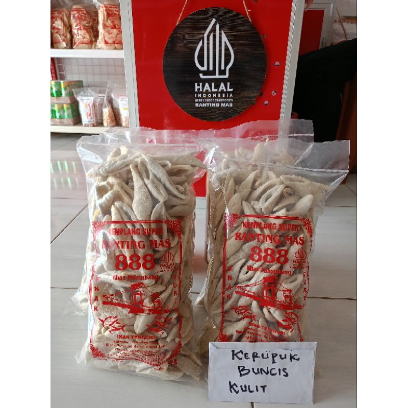 

KERUPUK BUNCIS KULIT KEMPLANG BUNCIS KULIT (1KG) 4 BUNGKUS