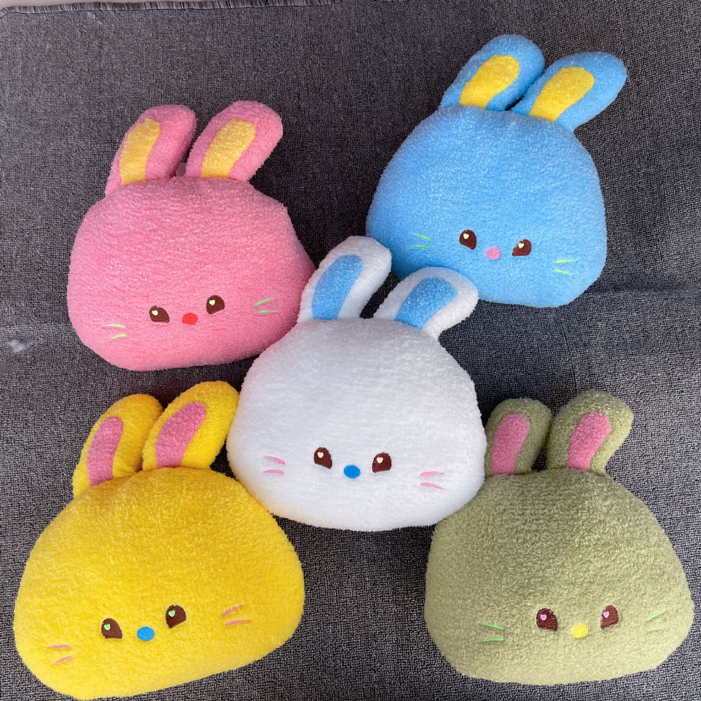 Bunini Newjeans Face Cushion Unofficial