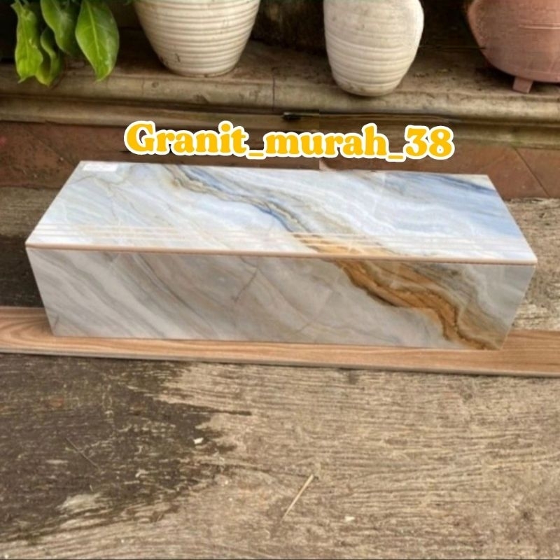 Granit tangga 30x80 dan 20x80 motif marmer