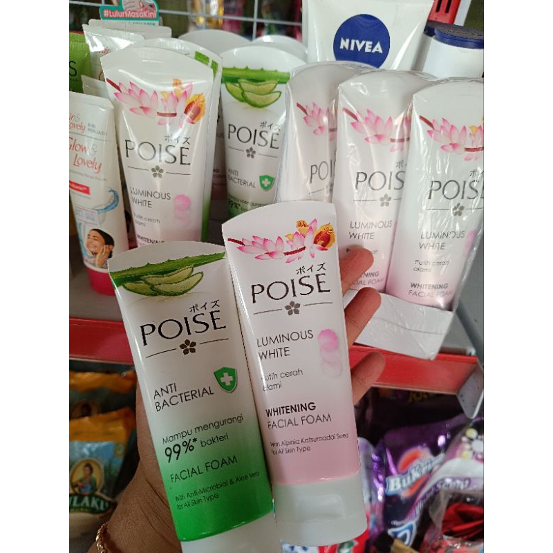 POISE/ FACIAL FOAM 100 ML